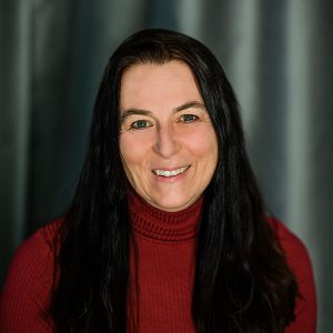 Paula Bach